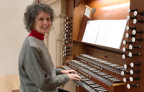 Linda Raney at the organ